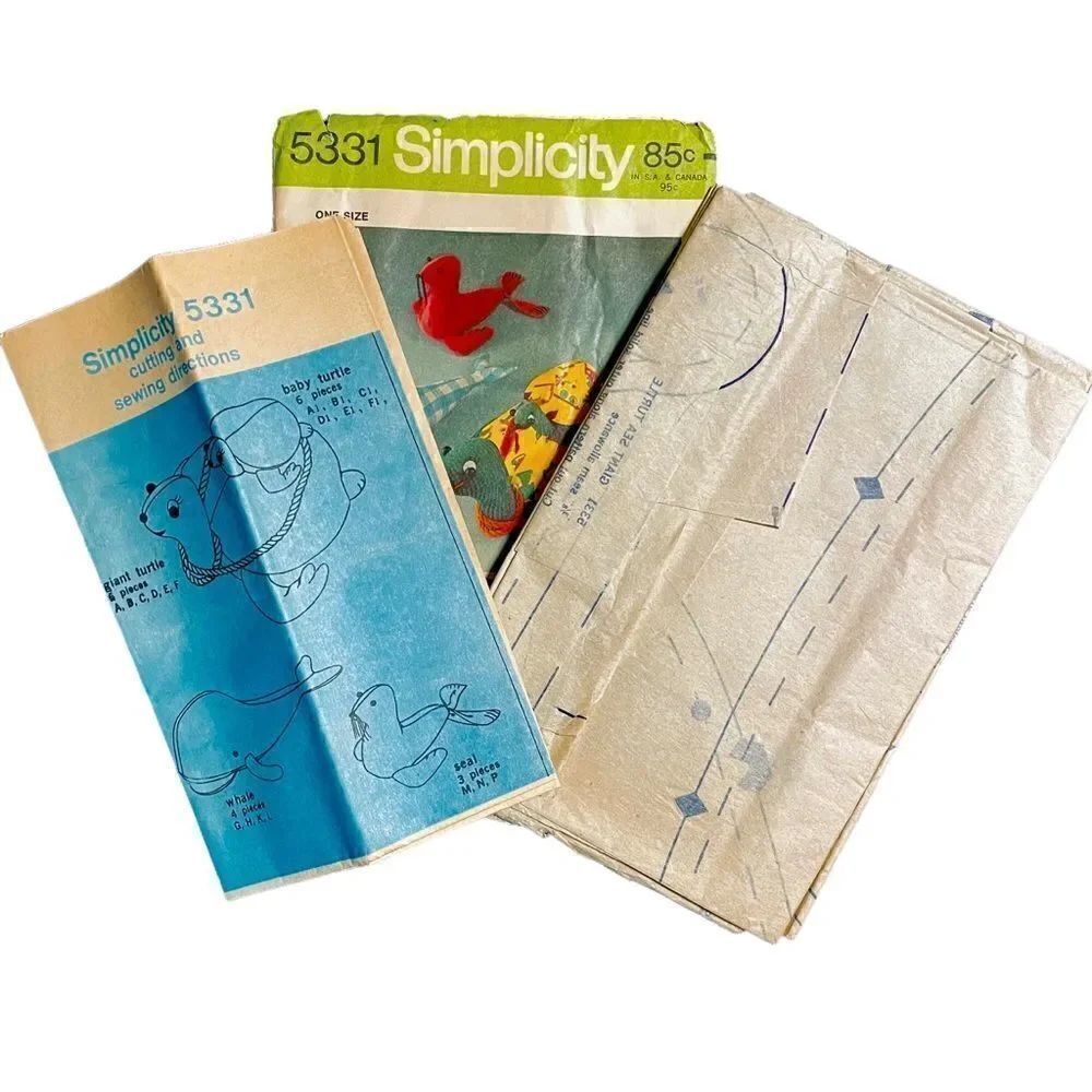 Vintage Stuffed Toy Patterns  - Picture 5 of 7